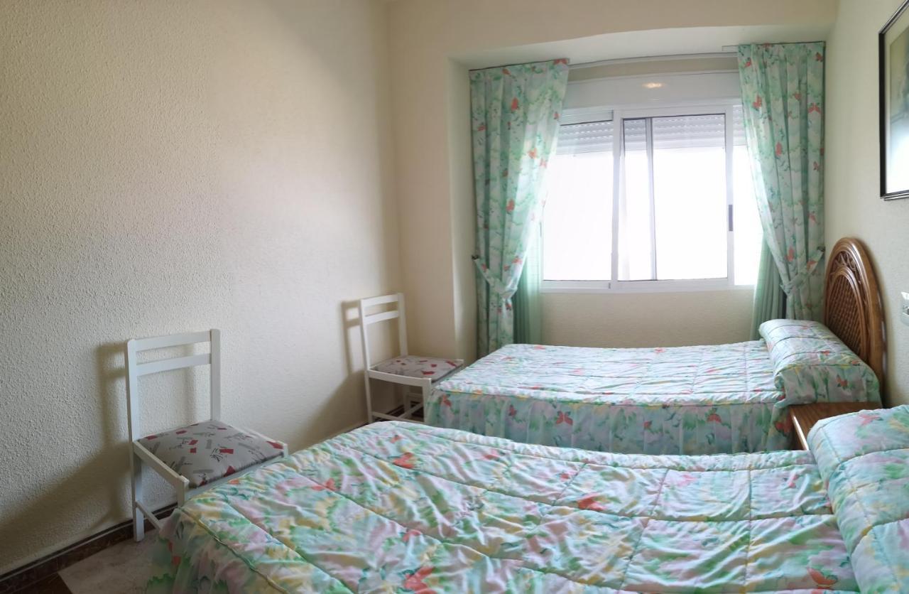 Apartamento A Pie De Playa-Edificio Bonaire Gandía Buitenkant foto